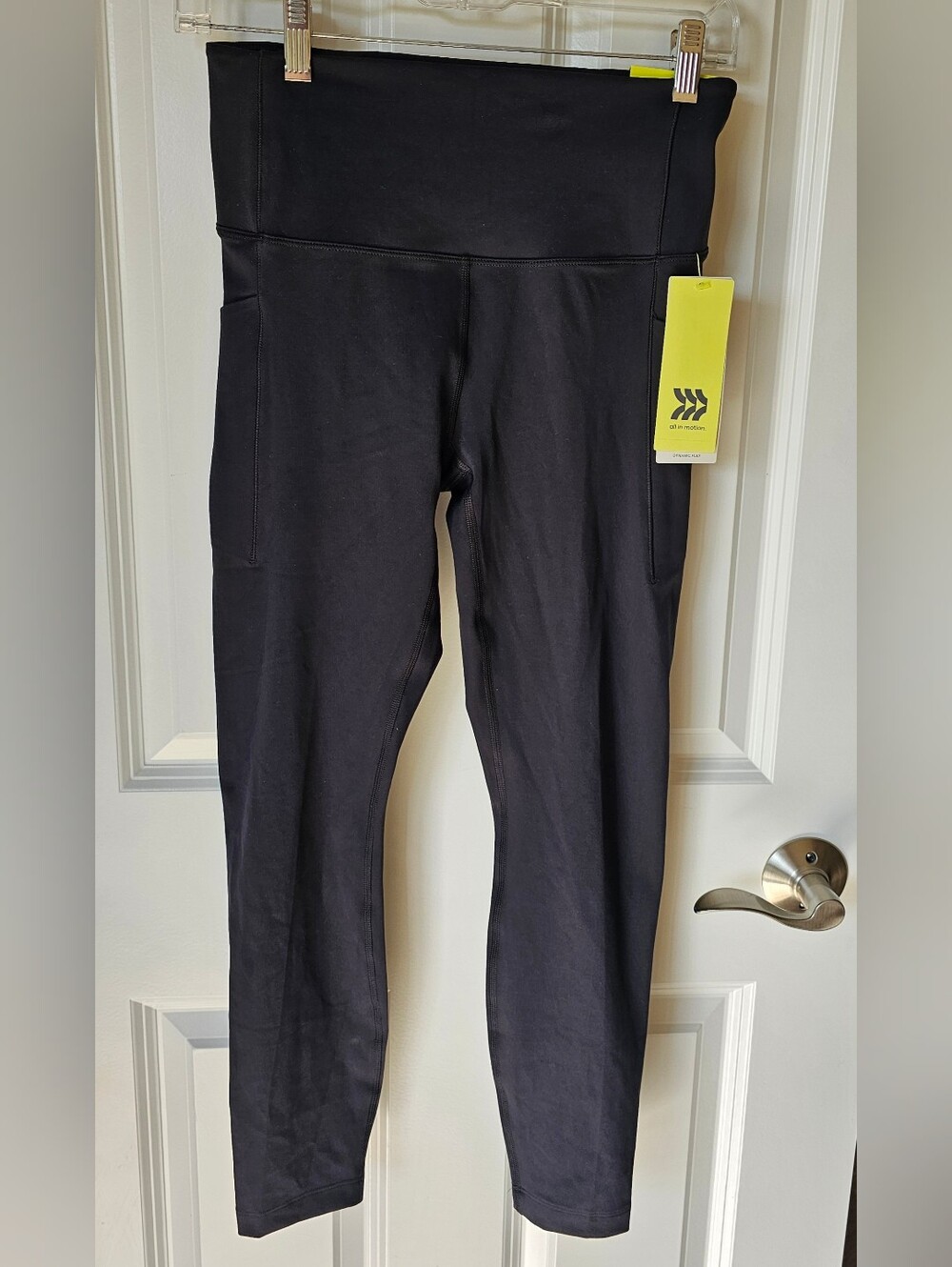 Black Active Leggings with Side Pockets